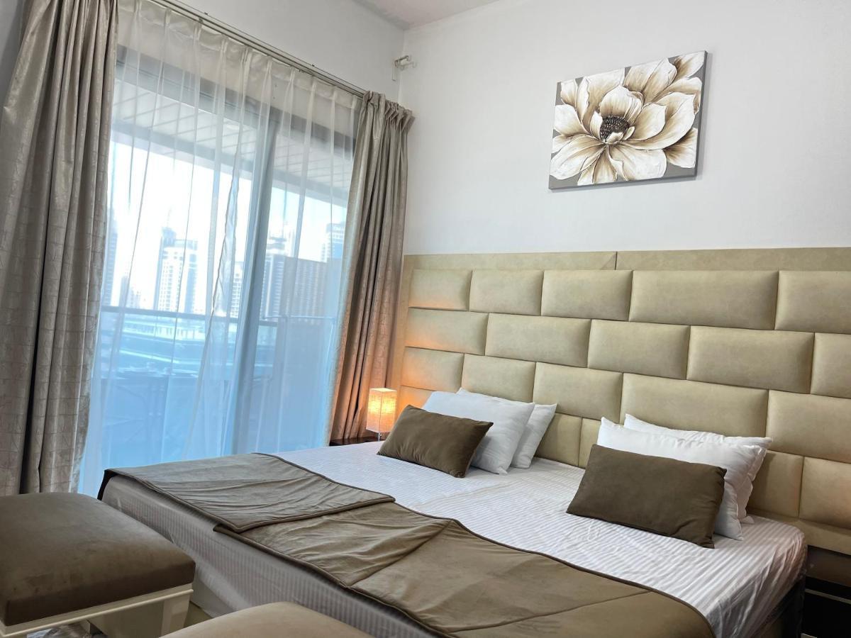 Private Gorgeous Room With Marina View With Shared Kitchen In Shared Apartment ドバイ エクステリア 写真